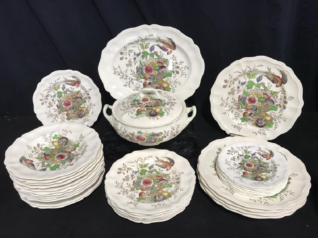 Set Of 32 Royal Doulton Hampshire English China (1 of 9)