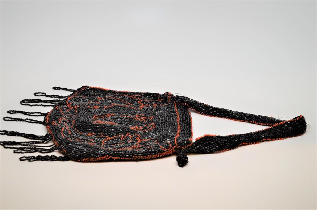 1920's Ladies Hand Beaded Purse (1 of 4)