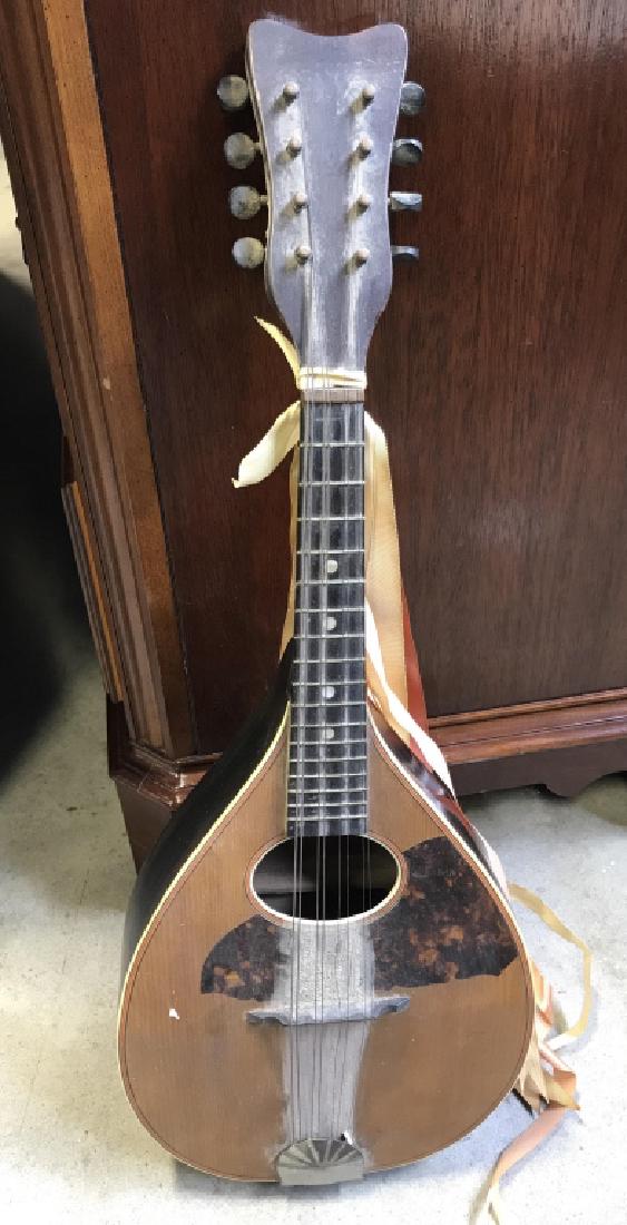 Vintage Ukulele, musical Instrument (1 of 5)