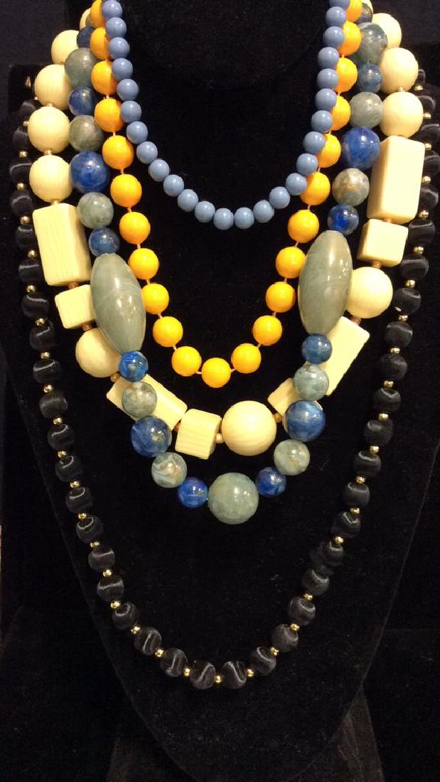 Lot 5 Vintage Costume and  Beaded Necklaces (1 of 9)