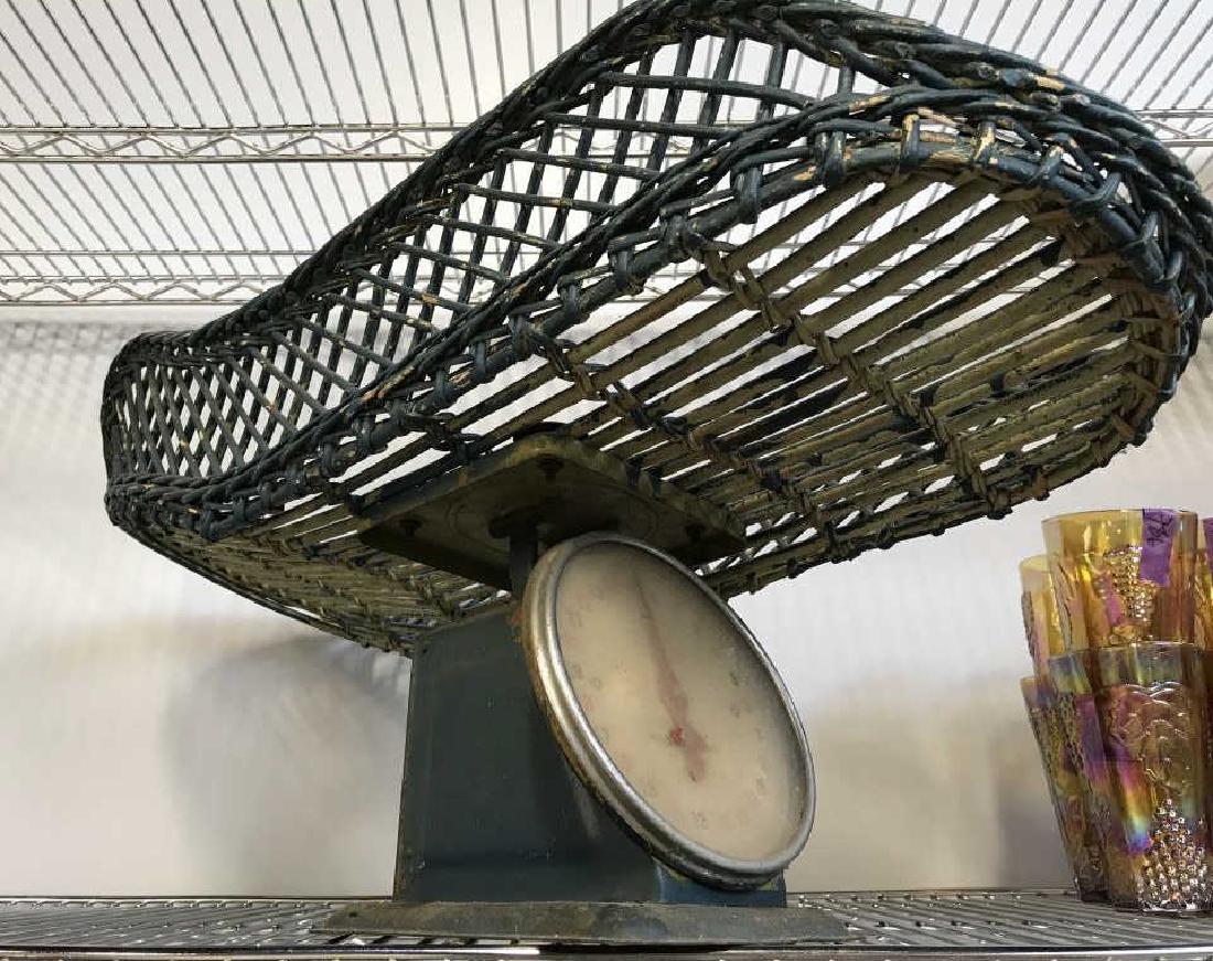 Vintage Antique Baby Scale, Medical Equipment (1 of 8)