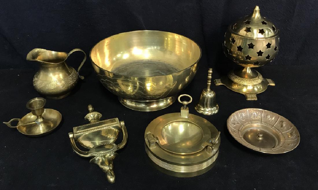 Lot 8 Brass Toned Metal Tabletop Accessories (1 of 8)
