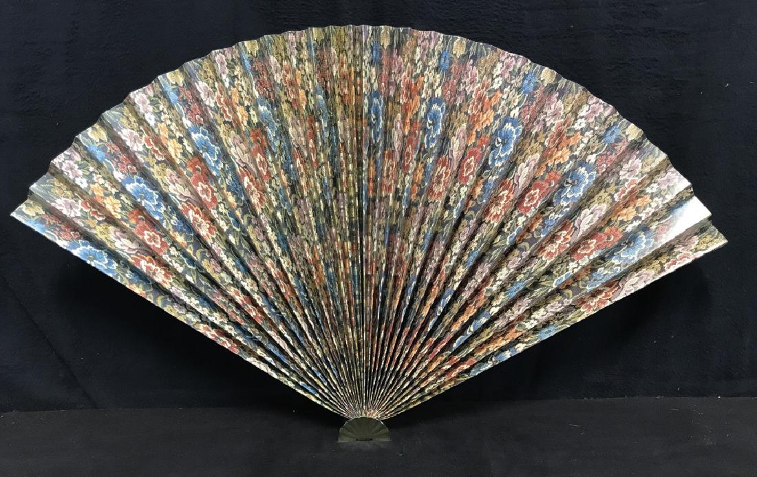 Large Decorative Fan W Brass Toned Stand (1 of 6)