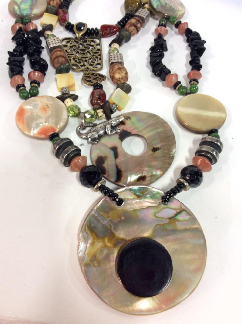 Lot 3 Chico’s Seashell And Glass Beaded Necklaces (1 of 8)