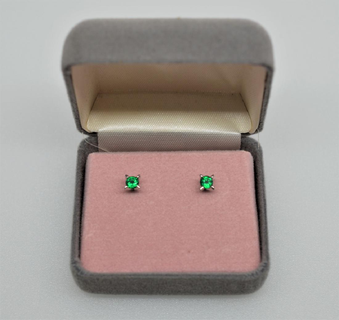 14k White Gold & Beryl Stud Earrings in Gift Box: 4 mm; 0.6 dwt TW