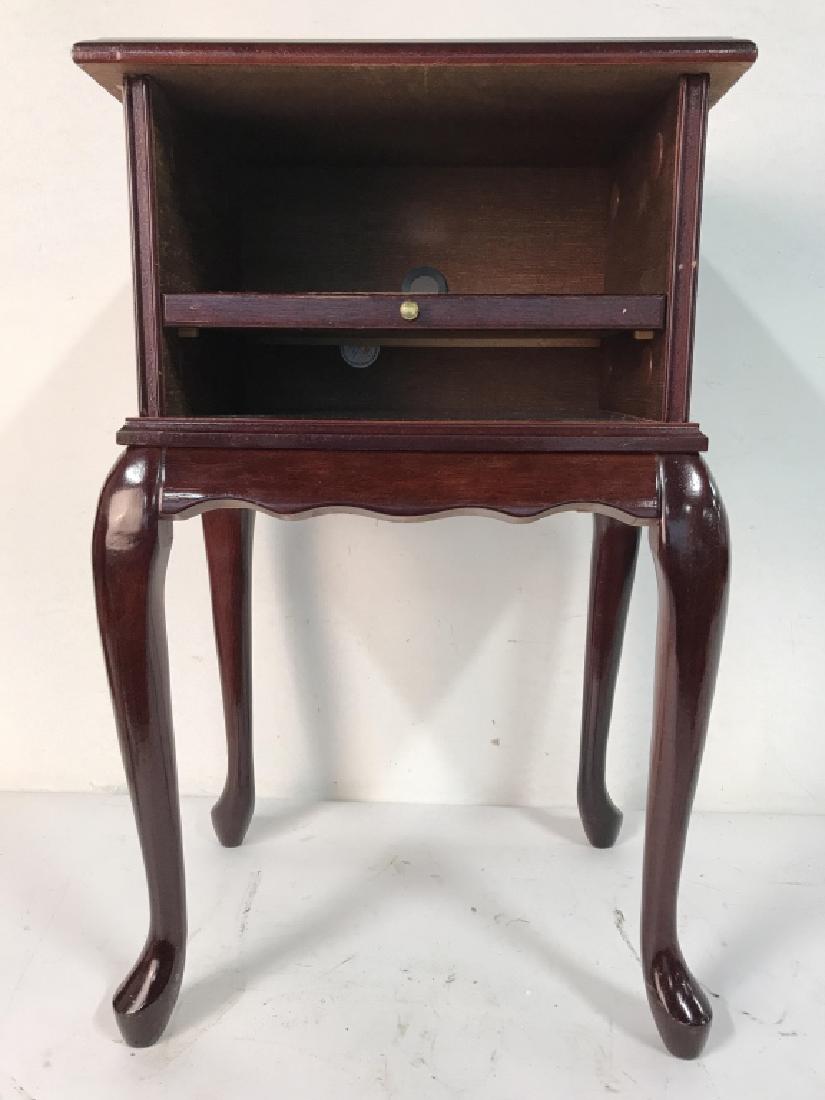 SOUTHERN ENTERPRISES Carved Wooden Side Table (1 of 5)