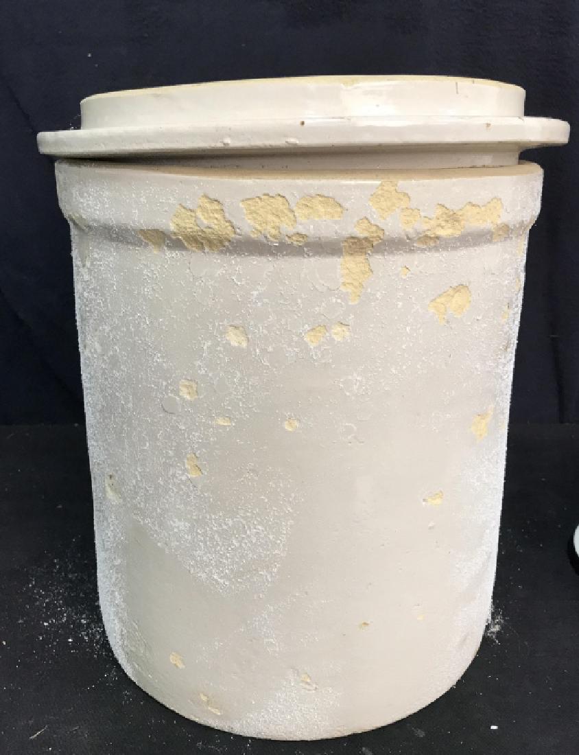 Cream Toned Ceramic Salt Glazed Barrel  W Lid (1 of 5)