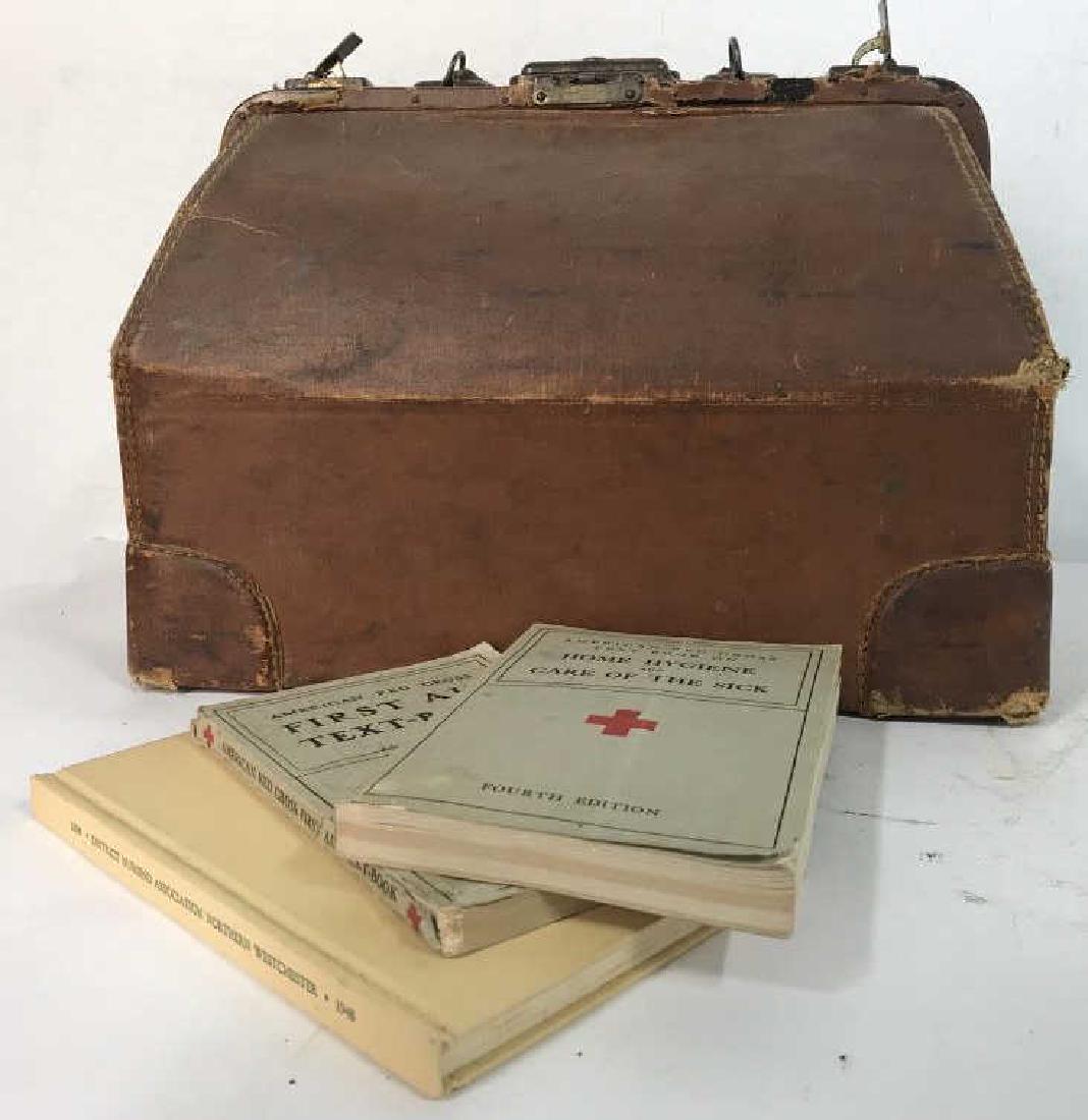 Vintage Leather Doctors Bag w Books (1 of 8)