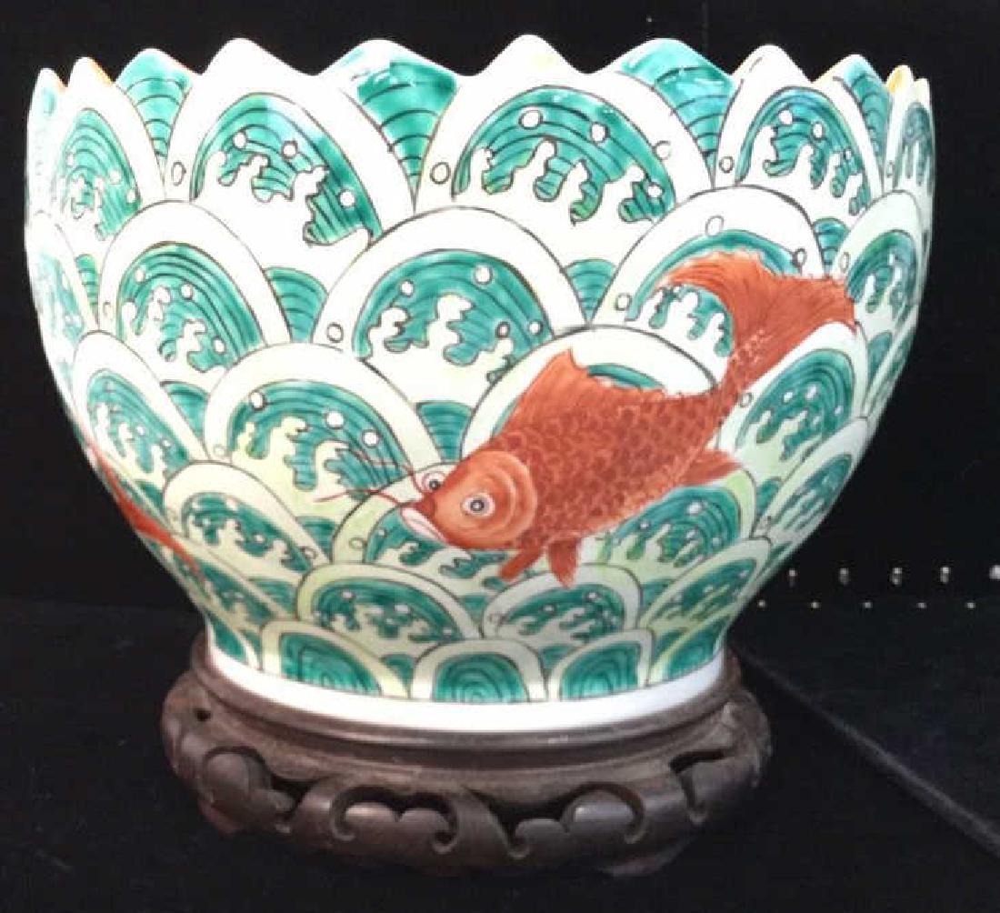 Vintage Asian Ceramic Bowl w Fish, Signed (1 of 12)