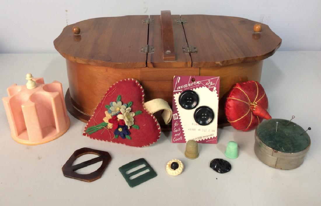 Vintage Wooden Sewing Box & Contents (1 of 6)