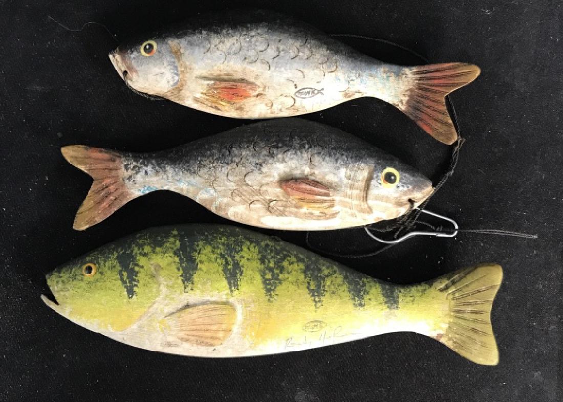 3 Signed Wood Folk Art Fish (1 of 8)