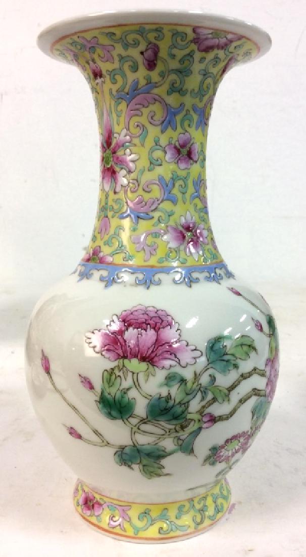 Chinese Painted Porcelain Vase: Asian Ceramic, tableware, vase, vessel, Asian arts and crafts measures app ‘8.5 inches ht, diameter app 5 inches