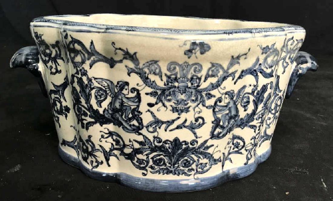 Blue and White Chinese Porcelain Cache Pot (1 of 12)