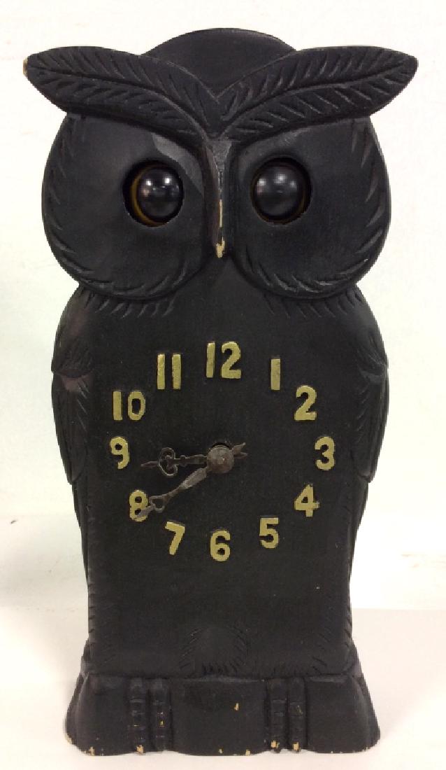 Vintage Moving Eyes Owl Clock