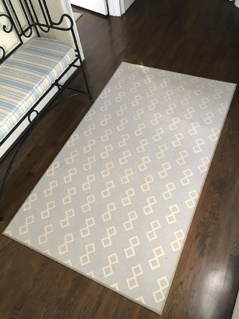 Stark Carpet W Geometric Shape Design (1 of 7)