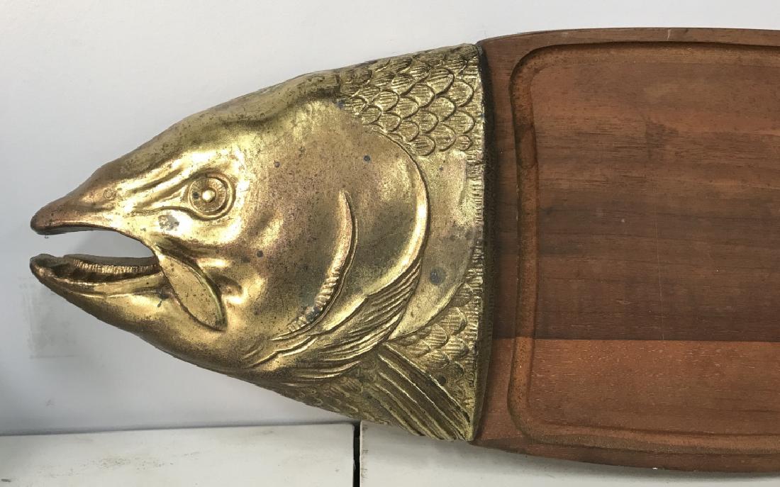 Metal And Wood Salmon Platter Wall Display (1 of 7)