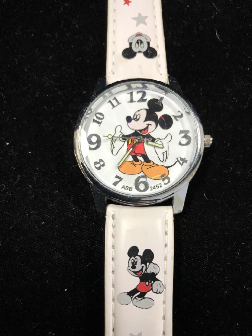 Mickey Mouse Wristwatch (1 of 9)