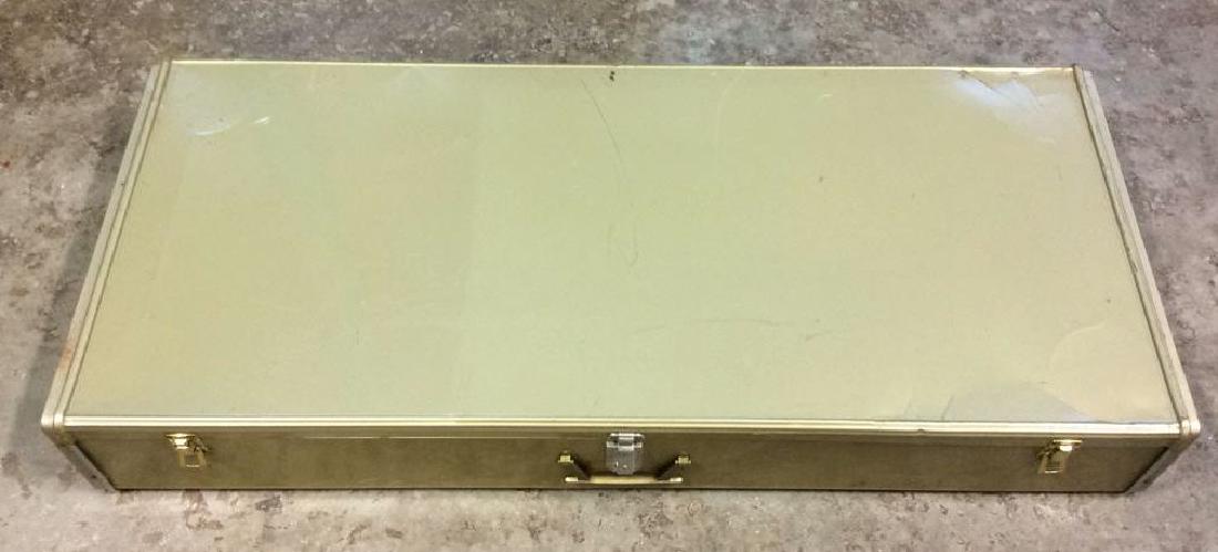 Vintage Metal Carrying Case Storage Luggage (1 of 10)