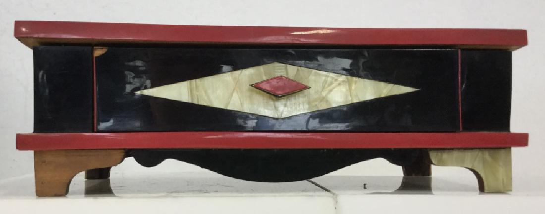 Lacquer and Faux Mother Of Pearl Keepsake box (1 of 10)