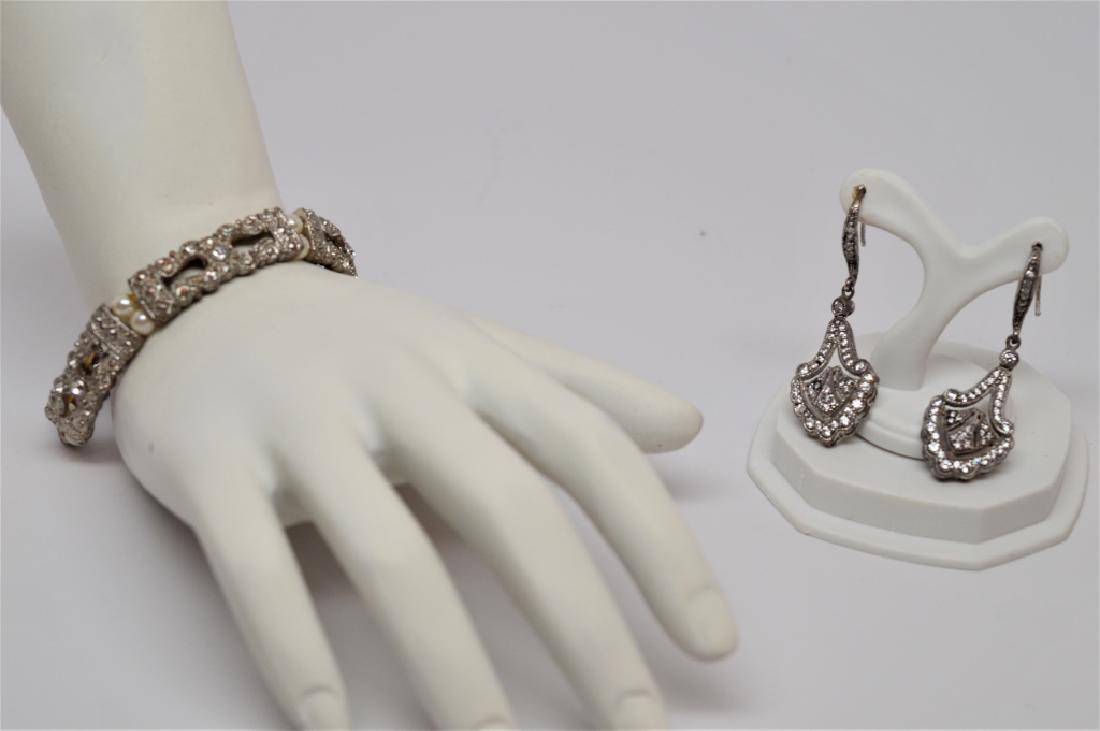 Vintage Look Bracelet & Earring Set (1 of 1)