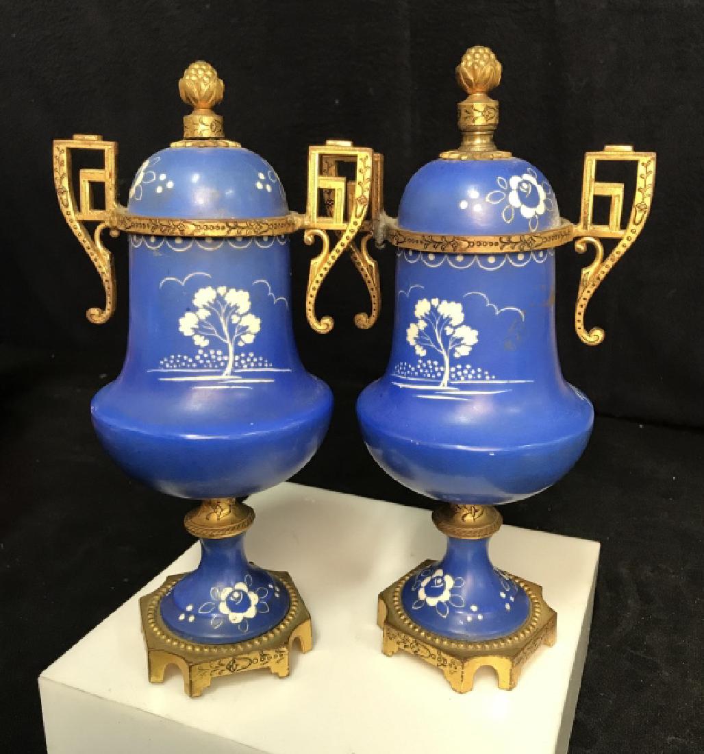 Pair Japanese Style Porcelain and Ormolu Urns (1 of 17)