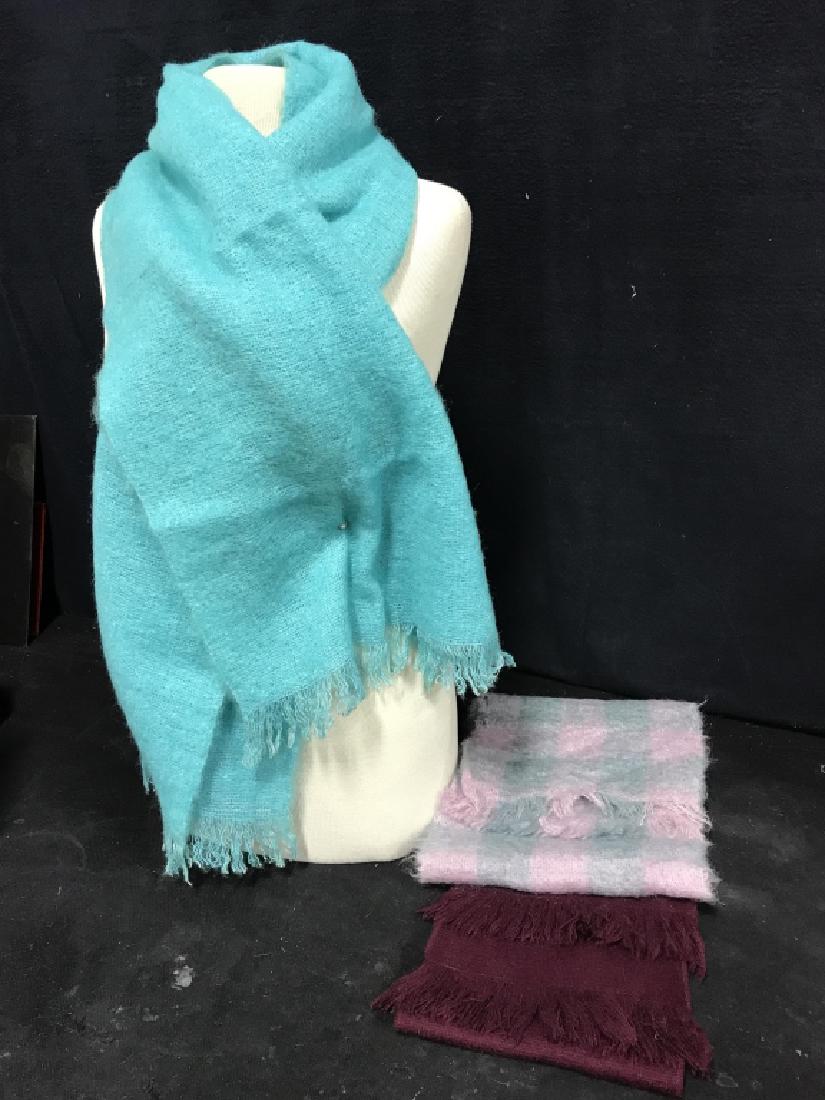 Group of Vintage Wool and Mohair Women’s scarves (1 of 9)