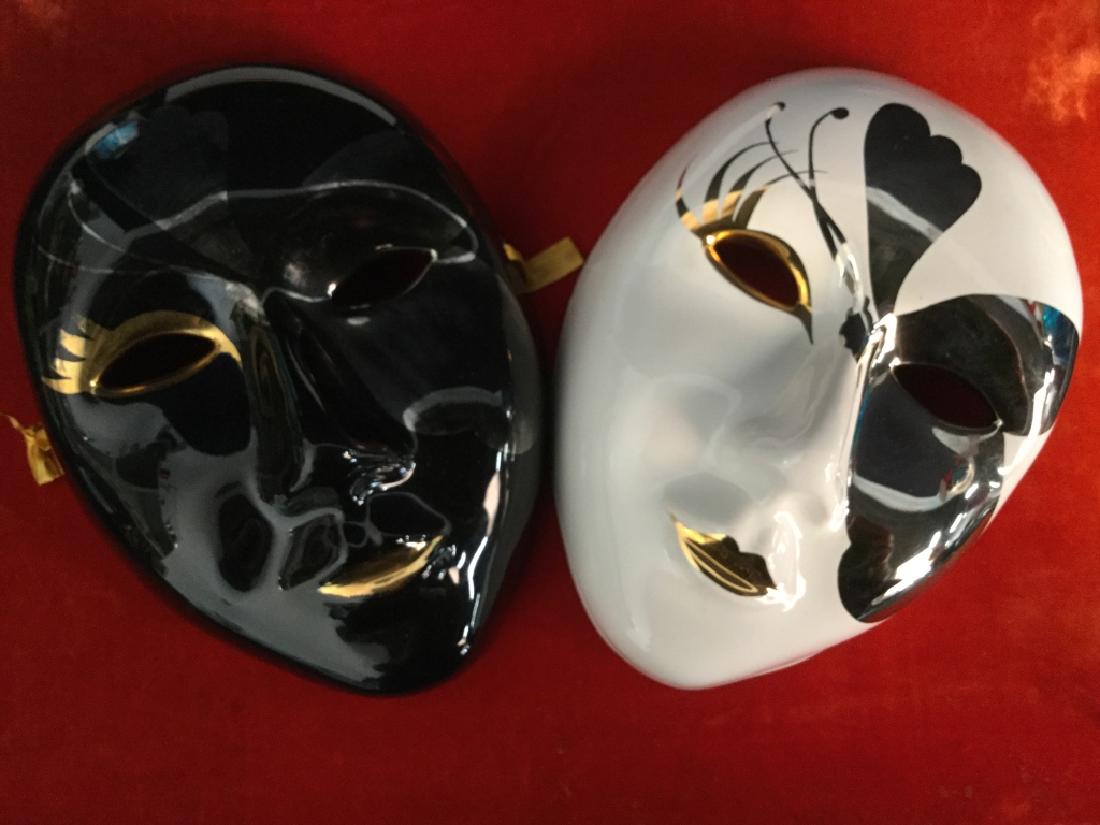 Pair of Vintage Venetian Style Ceramic Masks (1 of 19)