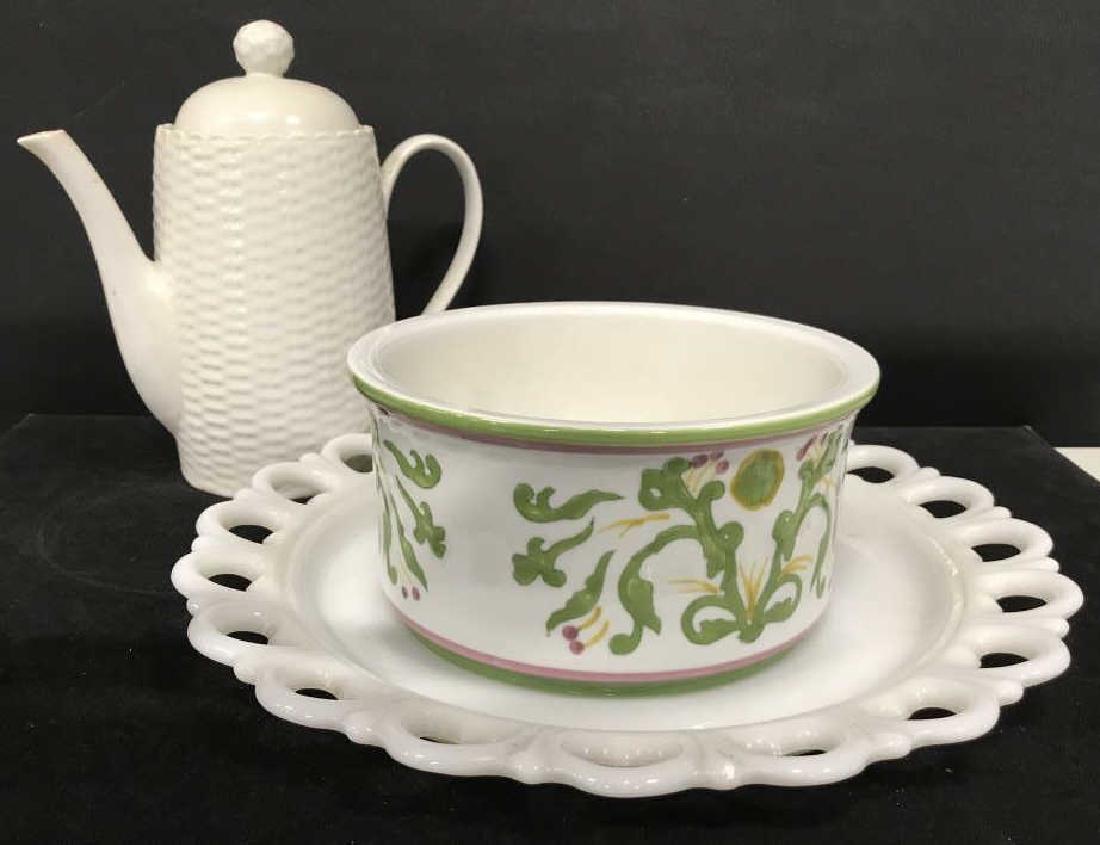 Group of 3 White Tone Tableware Accessories (1 of 20)