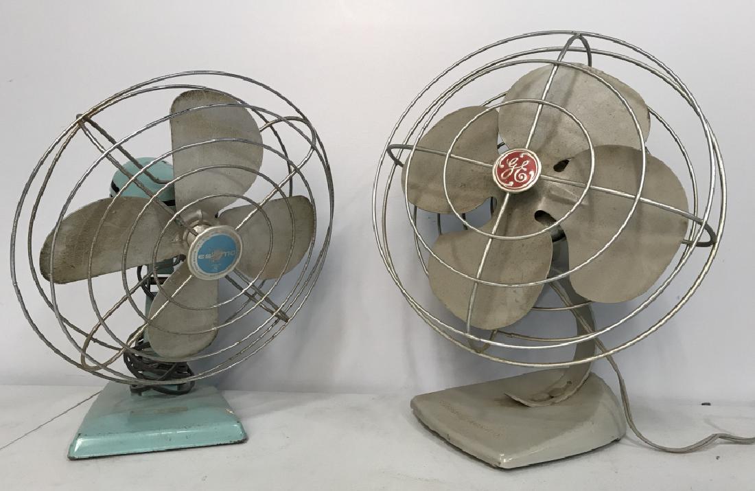 Lot 2 Vintage Tabletop Fans (1 of 5)