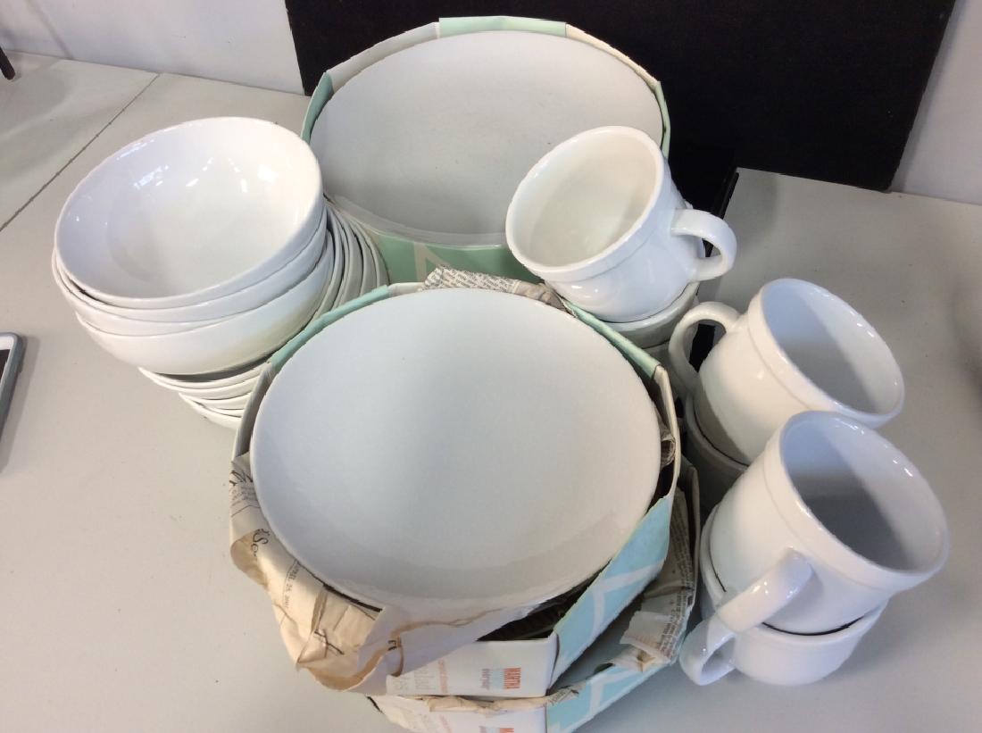 Martha Stewart Ceramic Dishware Set (1 of 8)