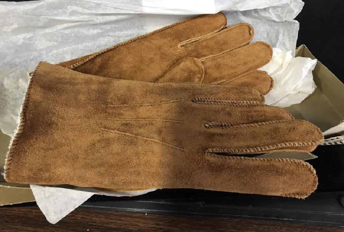 Men’s Leather Sheepskin Gloves (1 of 5)