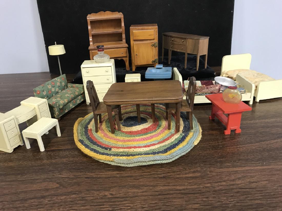 Vintage Children's Doll Furniture set (1 of 8)