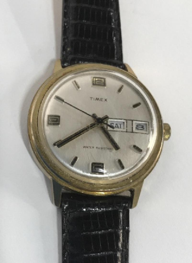 Men’s Timex Vintage Wristwatch: With lizard band marked genuine lizard made in France, watch diameter of face app 1.75 inches length of watch app 9 inches, Men’s collectible Wrist watch, vintage Watch