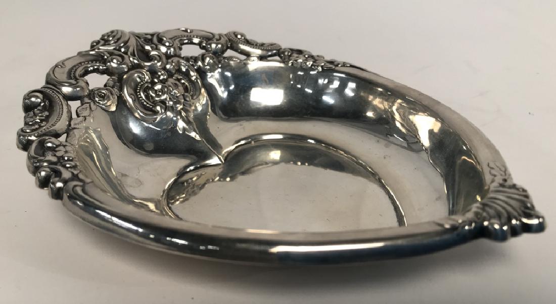 Wallace Grand Baroque Sterling Heart Dish (1 of 8)