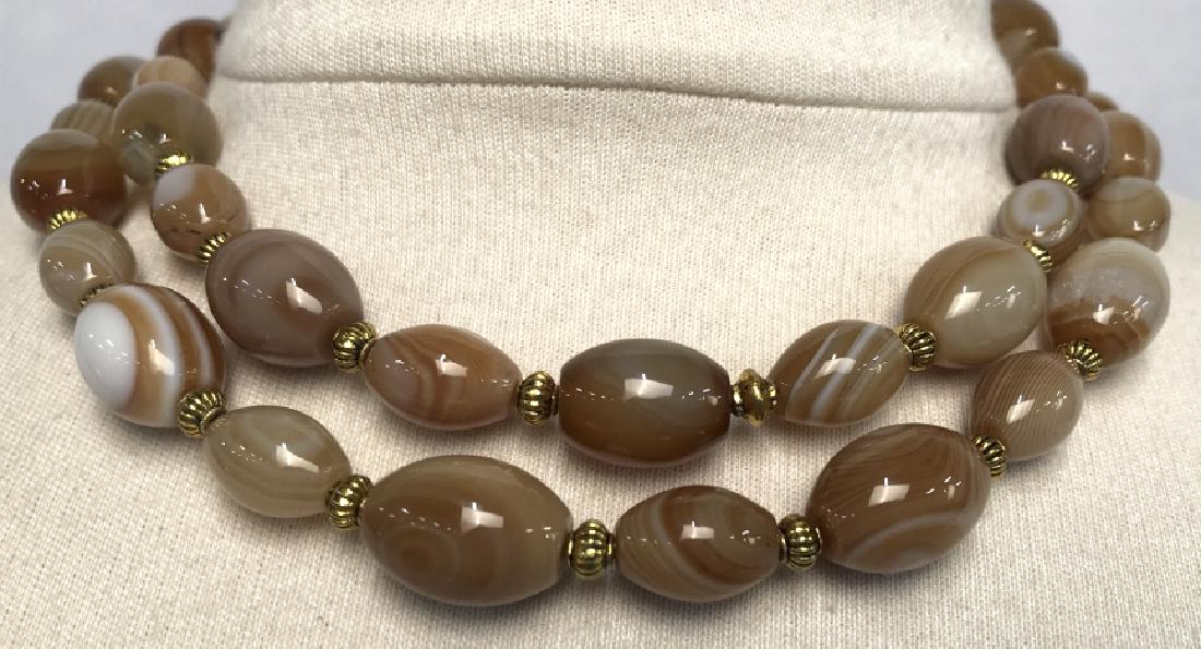 Carnelian Bead And Gold Toned Bead Necklace (1 of 7)