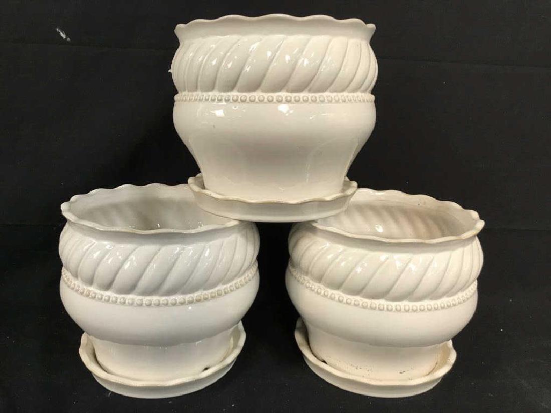Lot 3 Cream Toned Planter Vases (1 of 7)