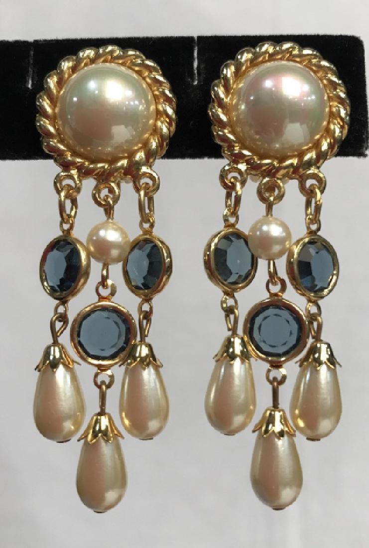 CAROLEE Pair Crystal And Pearl Style Ear Clips (1 of 8)