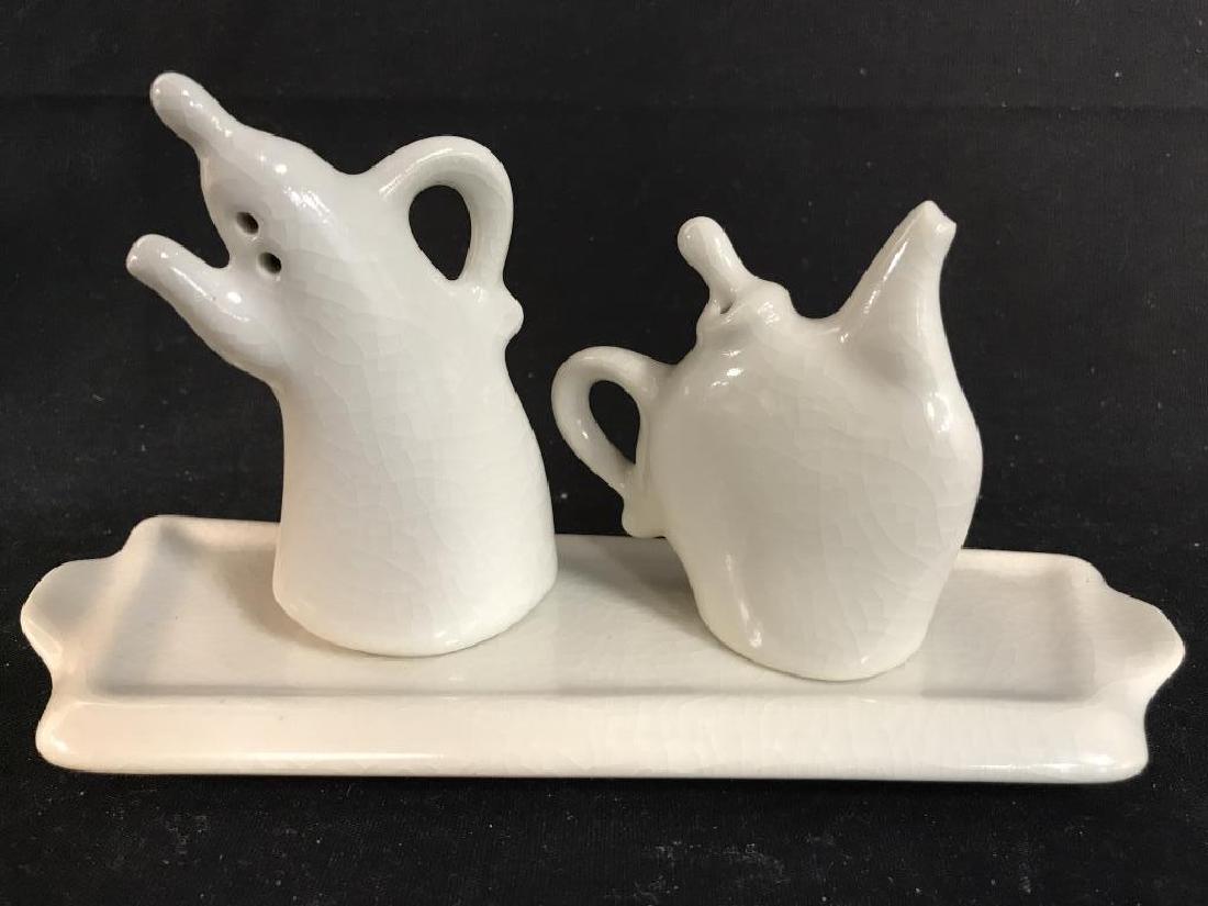 MICHAEL LAMBERT Signed Salt, Pepper, Tray Set: Collectible vintage MICHAEL LAMBERT fun Glazed sculptural figural ceramic signed salt and pepper shakers with matching tray. Underside of tray is signed ‘Lambert’. Tray measures approx 8 inches by