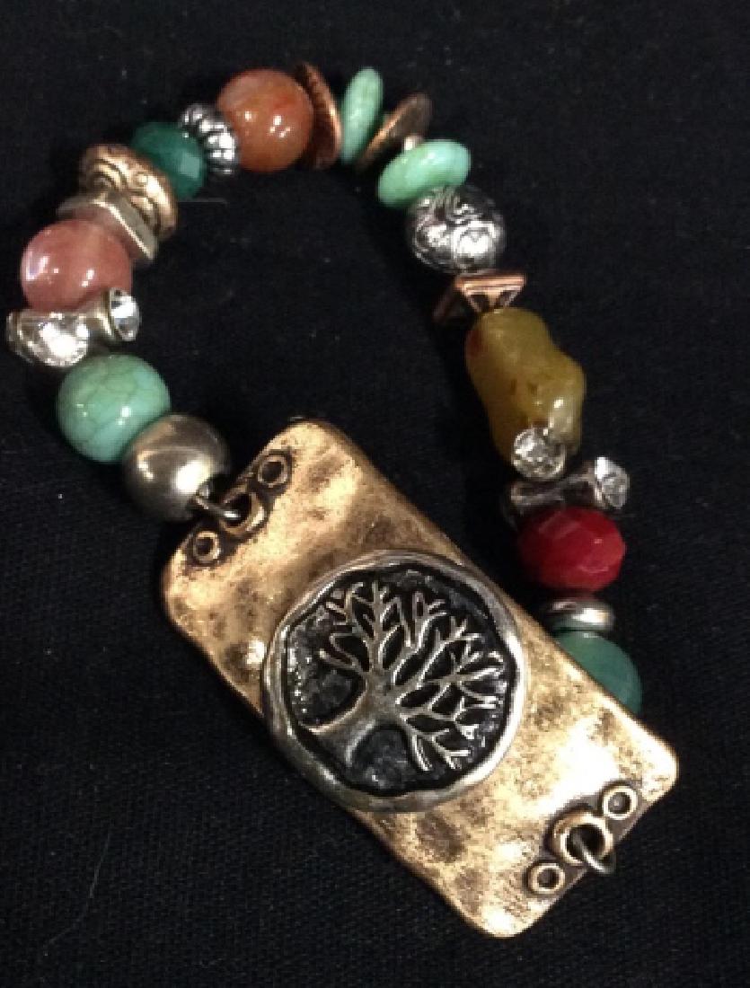 Tree Of Life Pendant Bead Bracelet: Vintage jewelry, estate jewelry, elasticized stretch bracelet, tree form center measures length app 2 inches. Womens fashion accessory, wearable fashion, jewelry
