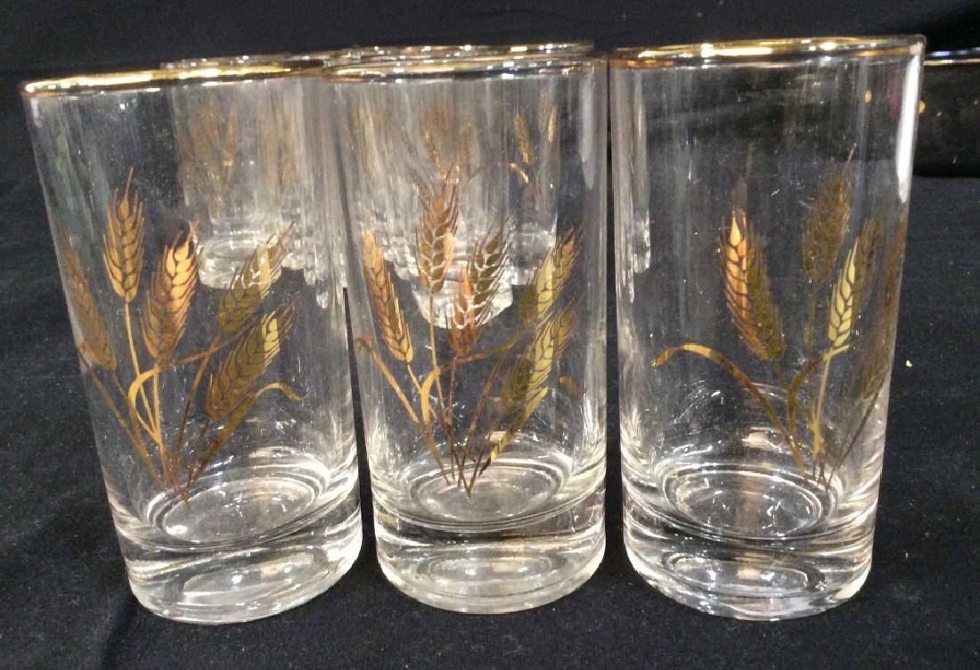 Set of 13 Vintage Wheat Juice Glasses: Set of 13 Vintage Wheat Juice Glasses, 4 in x 2 in at lip, good condition, Each Decorated with a sheaf Of Wheat, Gold Toned rims, Decorative Kitchenware, Bar Ware, Dinnerware, Glassware, Wheat Theme/m