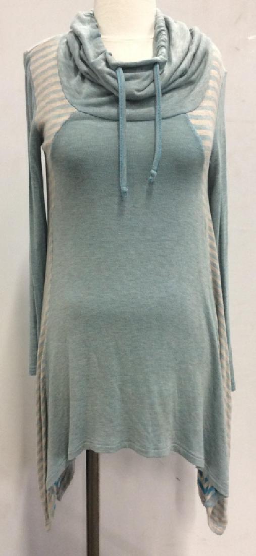 JUNUS COBAN Luxury Designer Sweater Tunic: JUNUS COBAN Luxury designer sweater tunic. Luxury Designer tunic, original label for couture designer JUNUS COBAN. Heather blue in tone. New designer tunic, originally part of Miami Showroom Boutique,