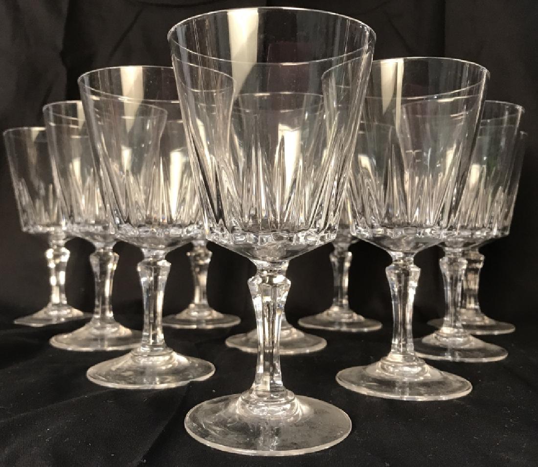 Set 10 Cut Crystal Glass Wine Glasses: Set 10 Cut Crystal Glass Wine Glasses. A set of cut Crystal wine glasses unmarked. No condition issues noted. Crystal Bar Ware.Stemware, Crystal tableware, Crystal Wine Glasses, tableware, holiday tab