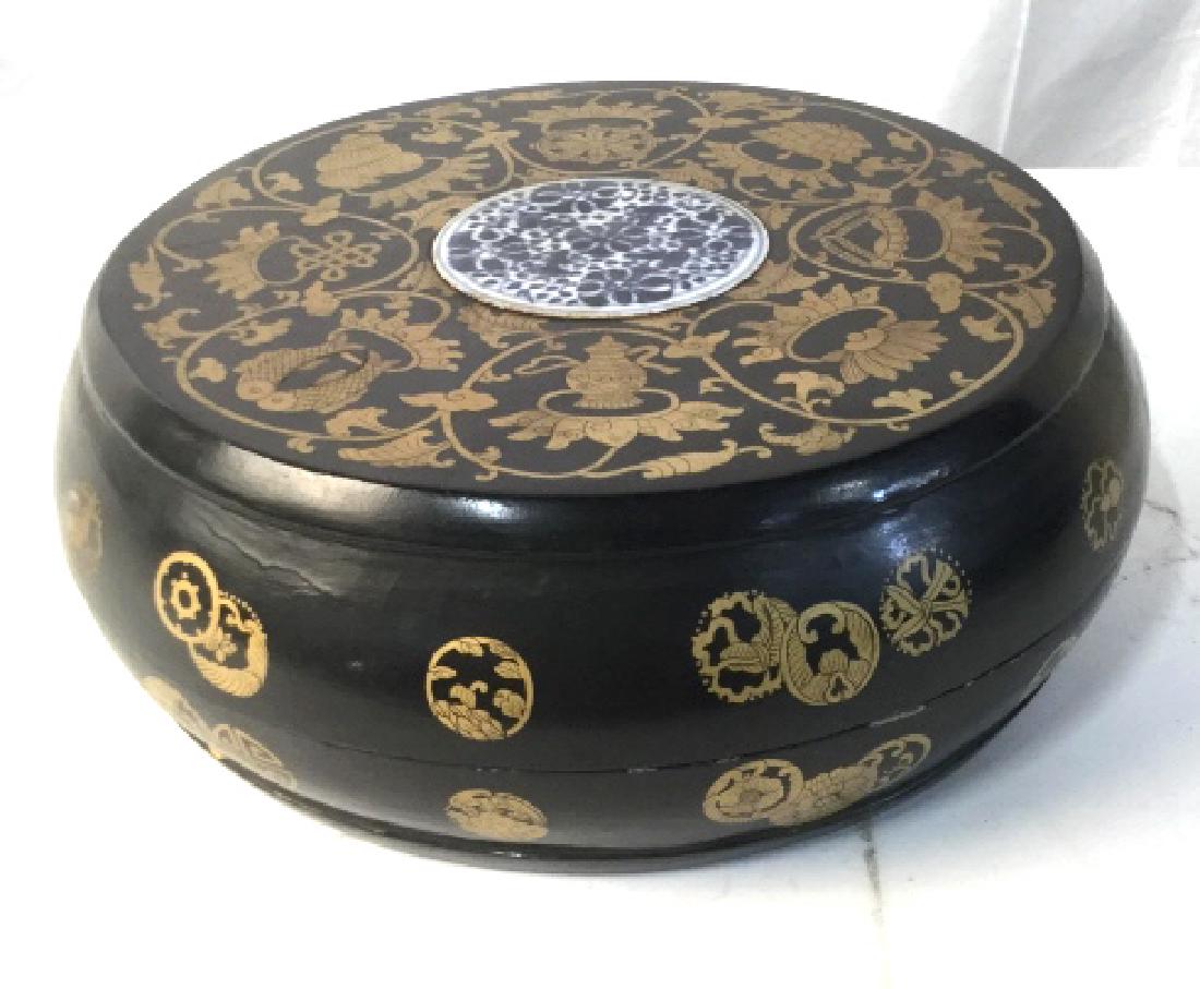 Japanese Laquereware Box With Porcelain Inset: Approx. 13 1/4 in. x 5 in. Gold Painted on Dark Wood. Porcelain is White and Blue Floral. Inside Painted Rust Red. Decor, Wood Box, Table Display, Serving Plate, Small Storage, Japanese Design, Keepsa