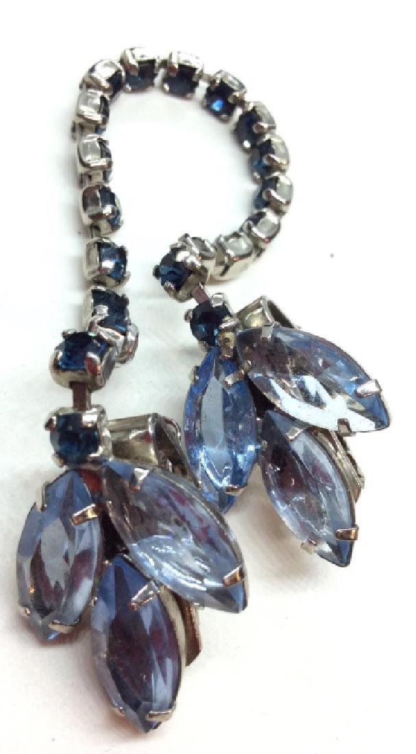 Blue Rhinestone Floral Collar Clip: Measures approx 6 1/2 in from end to end. Collar chain, estate jewelry, sweater clasp, scarf clasp, Decorative Pin wearable, Collar clip, Women’s vintage costume estate jewelry, fashion accessories,