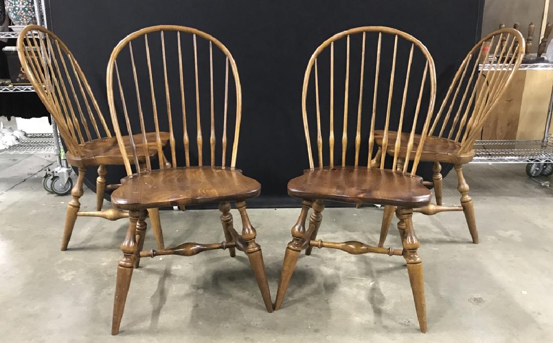 Set 4 Ethan Allen Windsor Dining Chairs: Set 4 Ethan Allen Windsor Dining Chairs With turned wooden legs, measures approximately 38 inches tall x 18.5 inches wide x 20 inches deep. Some surface scratches, chips and nicks, needs tightening. D