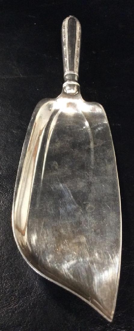 GORHAM CO Cake Knife: GORHAM CO Cake Knife, marked on underside as Gorham Co with anchor hallmark, possibly silver plate, measures app 11 in long. Cake Knife, Serving Utensils, pie Server, 4