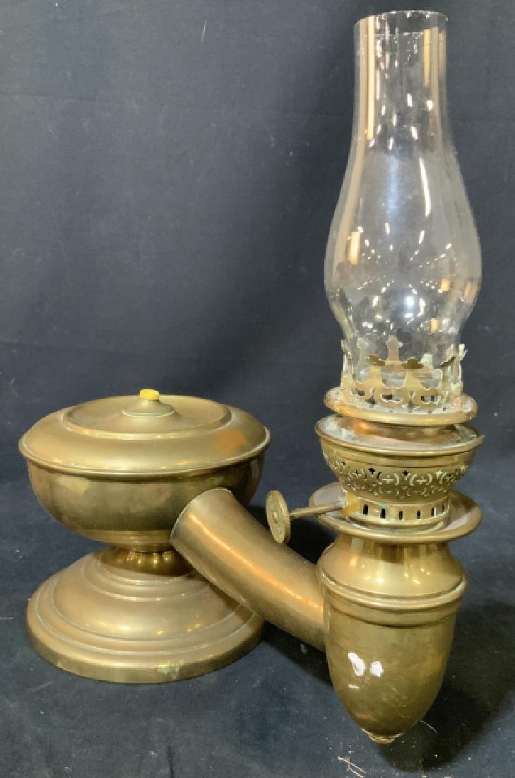 Antique Students Brass Oil Lamp: 19th century, Reform Rund and Brenner, heavy lamp with weighted base, arm with lamp, wick, glass chimney is 4.5 inches tall, wick trim dial has imprint with Patent by Reform Rund and Brenner. 11.2 1/2