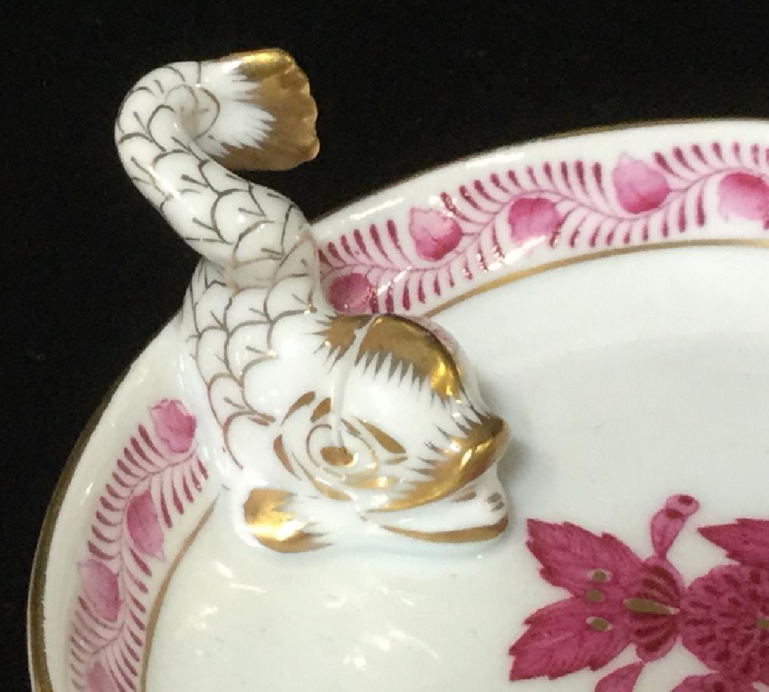 Set 3 HEREND Place Card holder Dishes: Place Card Holder with Chinese Fish with slit for the paper. 3 3/4 L x 1 3/8 Hx 2 7/8 W. Pattern of Chinese Bouquet in Raspberry. All Trademarked on underside. HEREND Porcelain, Trinket Dish, Ring Dis