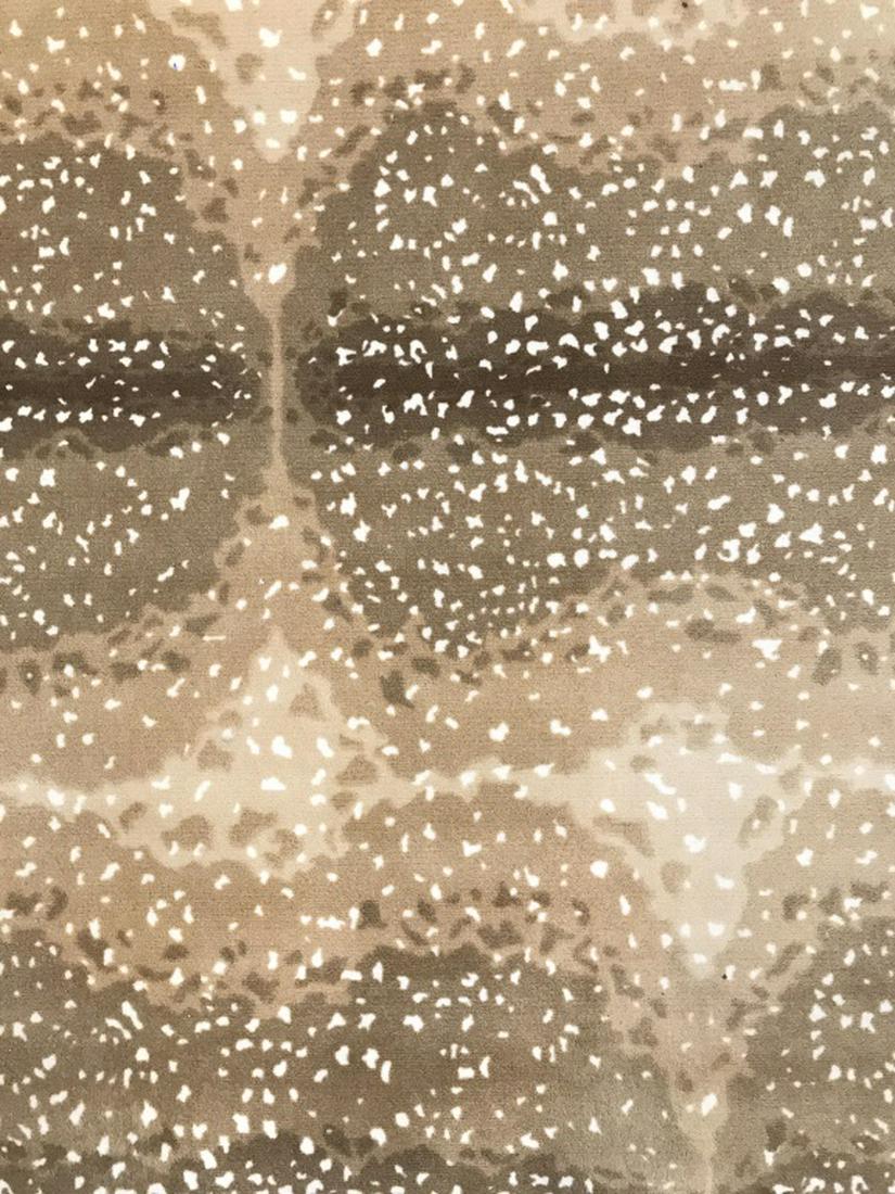 Beige Toned Gradient Detailed Rug: Rug appears to be wool. Contains gradient and irregularly shaped speckled detail. Measures approx 123 inches long 112 inches wide. Home accessory and decor, decorative arts, interior design, area rug 