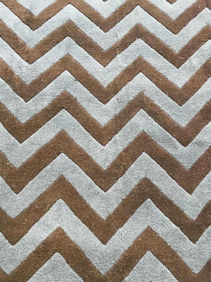 Geometric Zig Zag Rug: 90 x 114 geometric carpet, home accent and decor, area rug, geometric design, living room / bedroom furnishings and accessories,